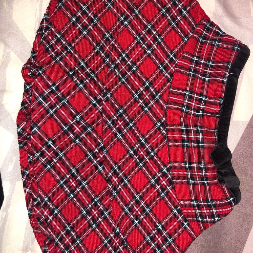 girl skirt